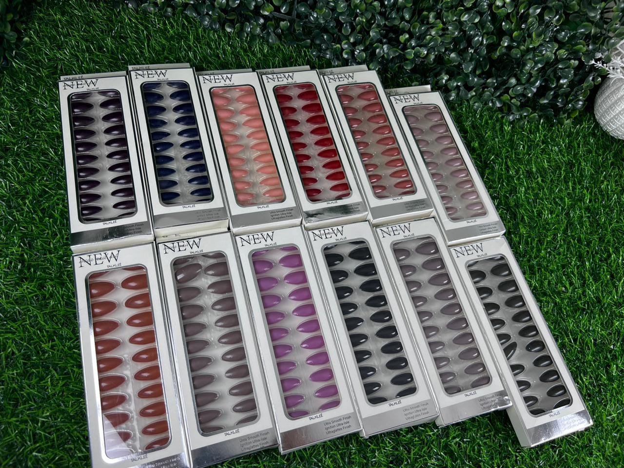 Box of 24 Talklee False Nails with Glue Stickers