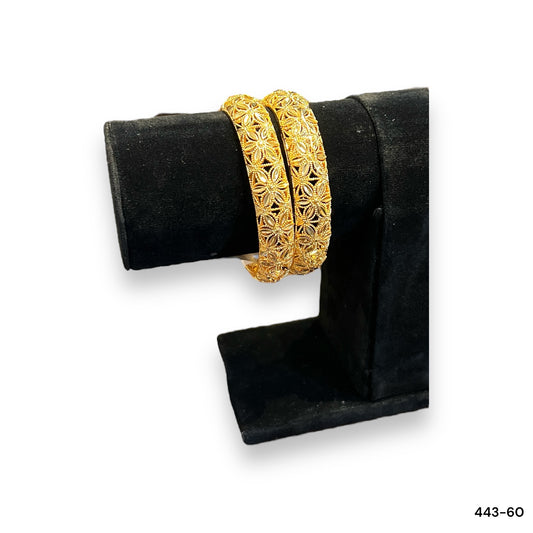 China gold pair of bangles karay petals - 60