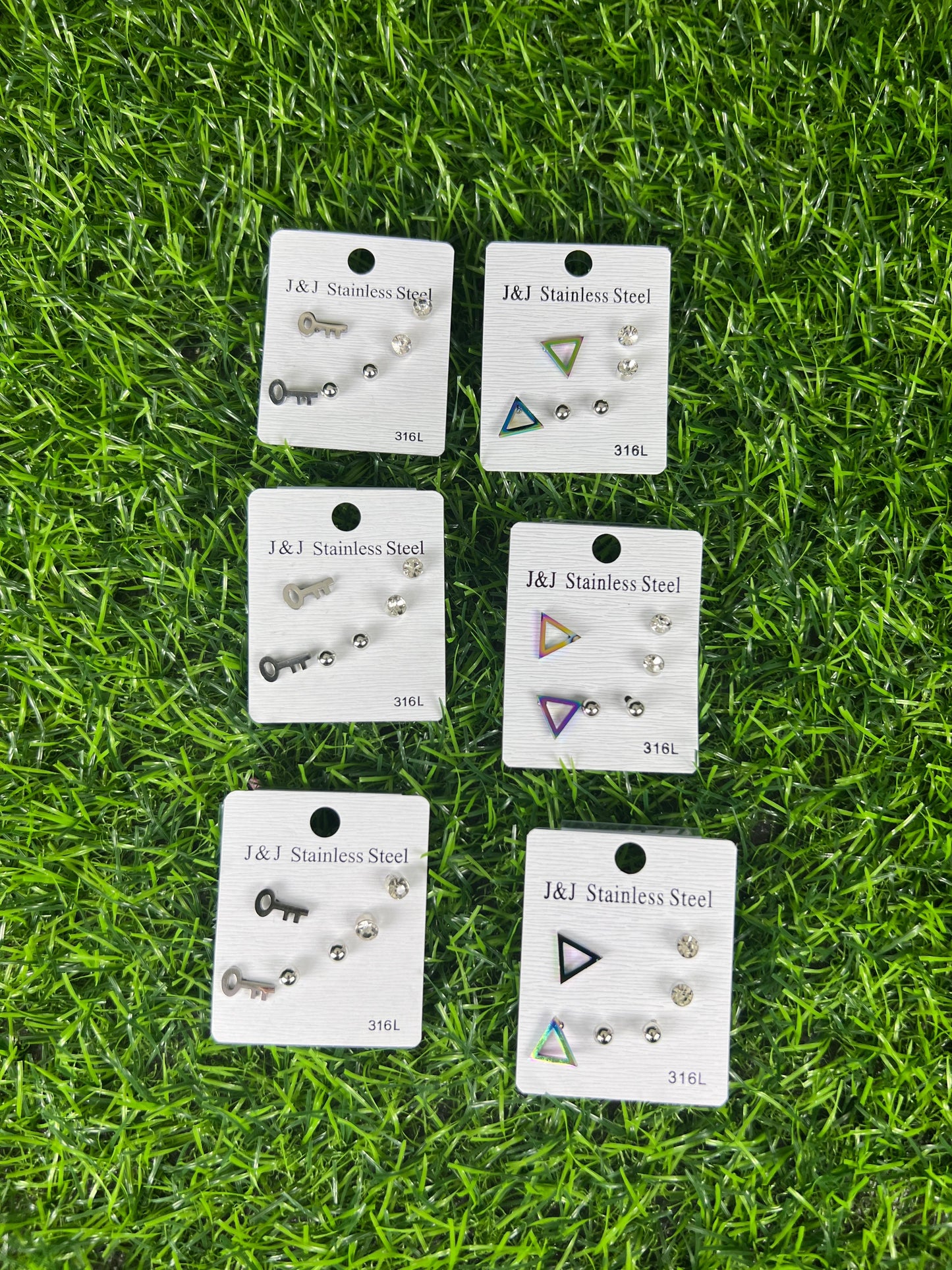 06 Cards | Stainless steal ear studs