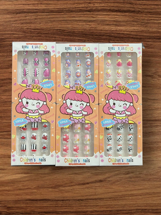 12 boxes | Kids nails Doll