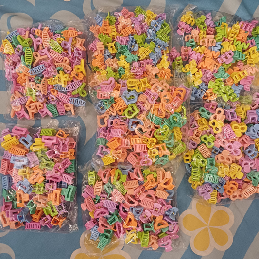 25 Pcs Cute & Colorful Medium Hair Clips - Pastel Claw Clips for Kids & Adults